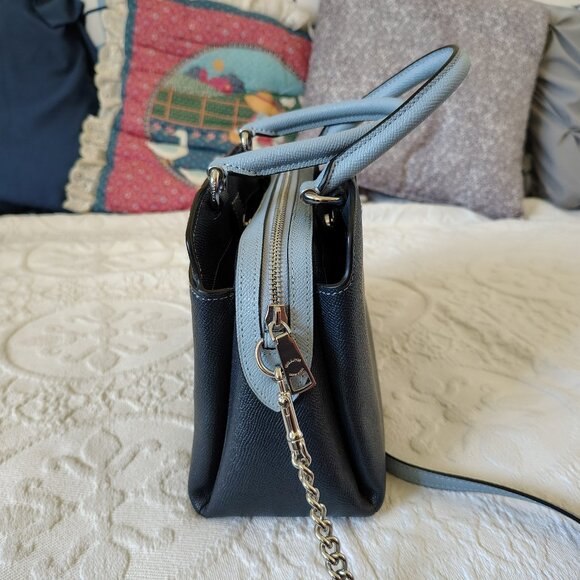 Coach Bag - Picture 4 of 14
